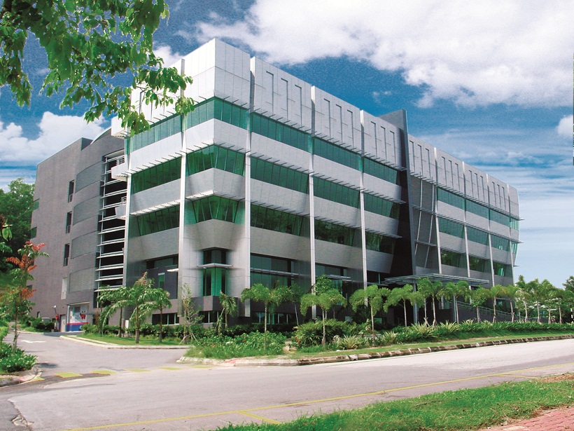 truong-a-p-u-du-hoc-ma-lay-si-a