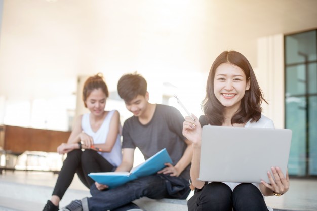 du học Malaysia vừa học vừa làm